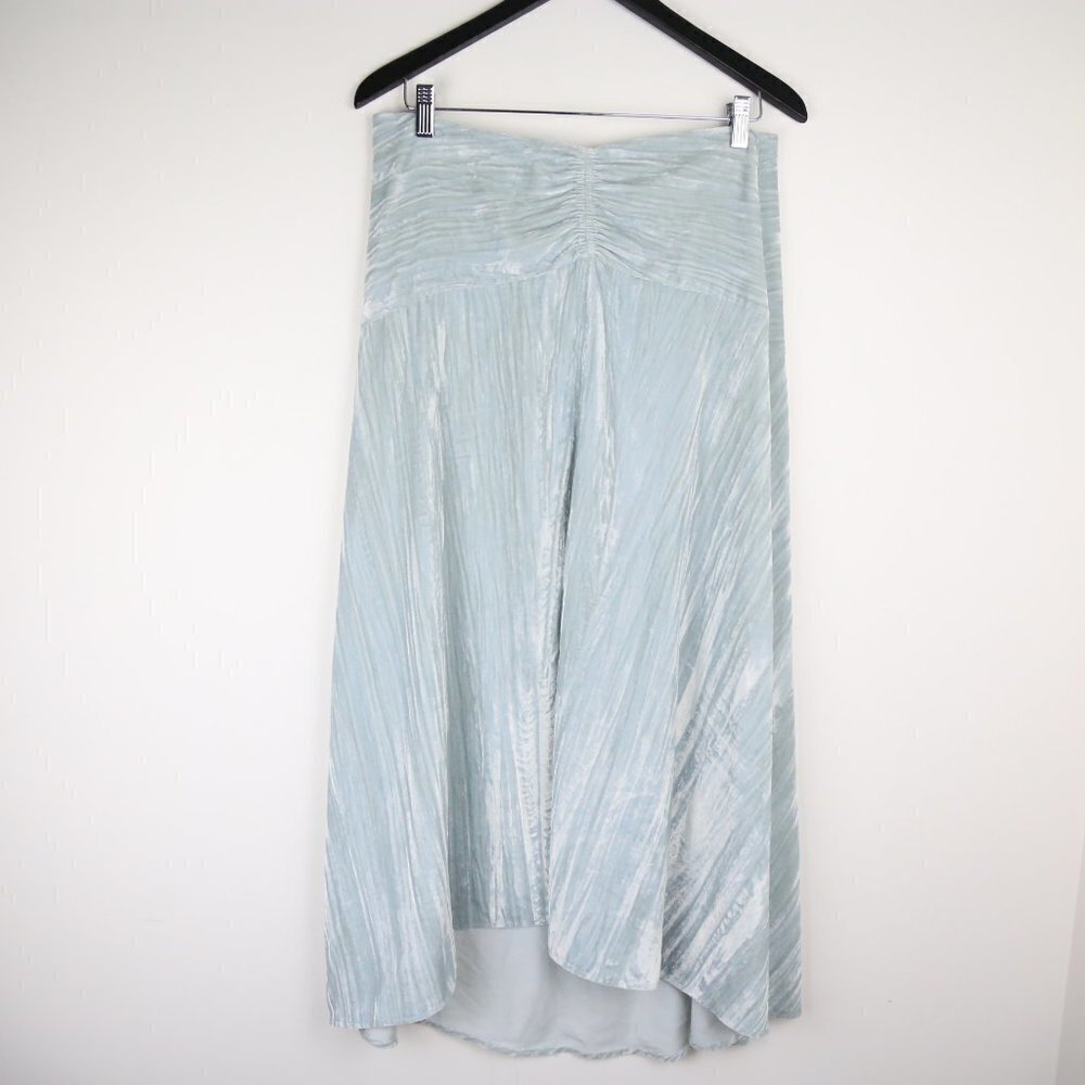 Vince Ruched Velvet Paneled Skirt in Pale Sea Grass Size 8